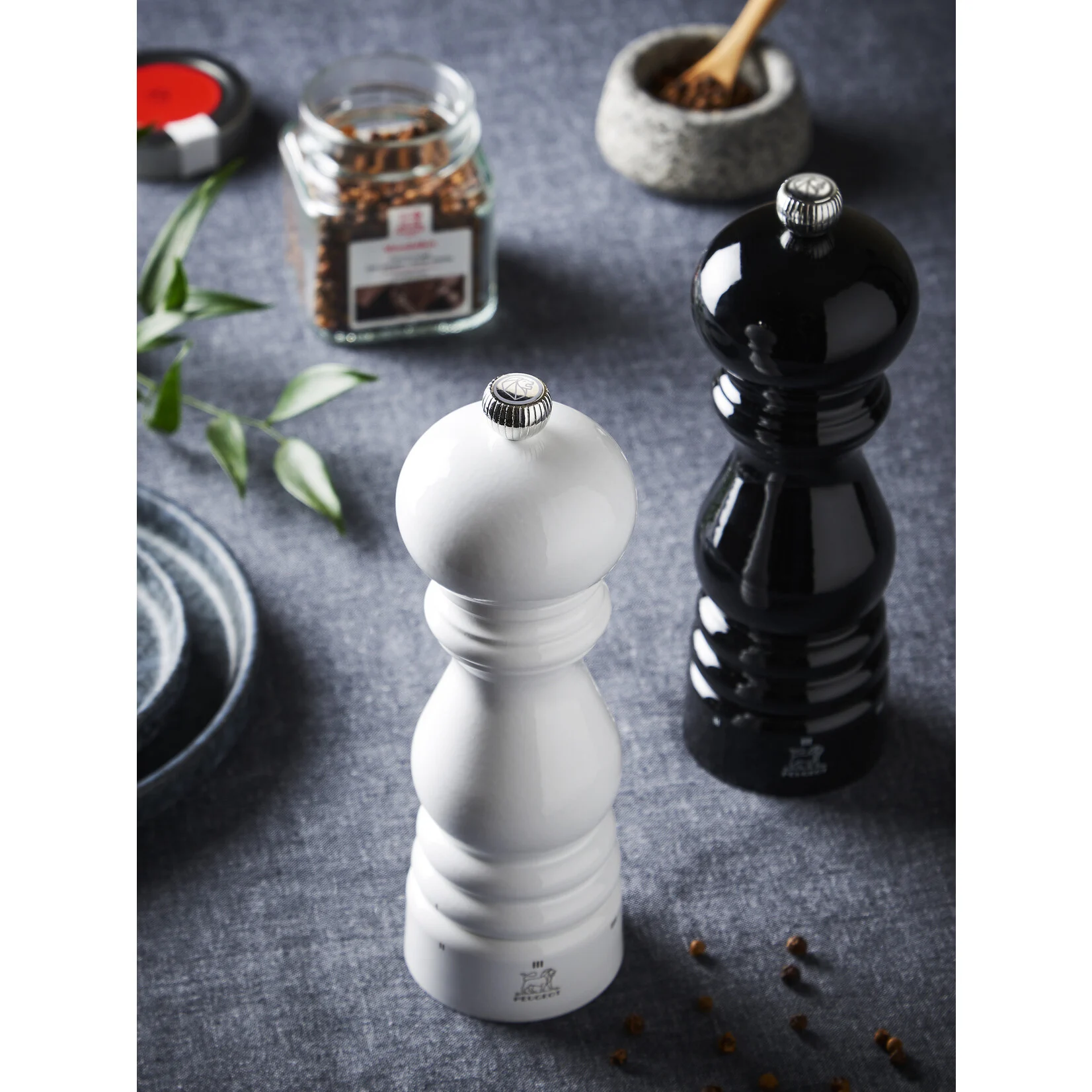 peugeot-paris-laque-noir-u-select-zirlion-zoutmolen,-22cm