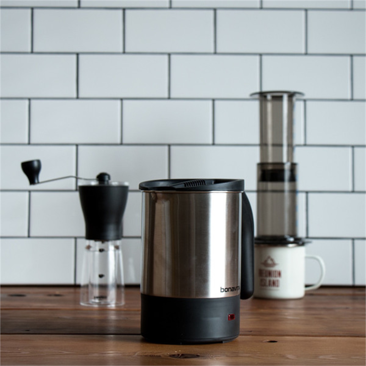 bonavita-dual-voltage-travel-kettle-waterkoker-05l