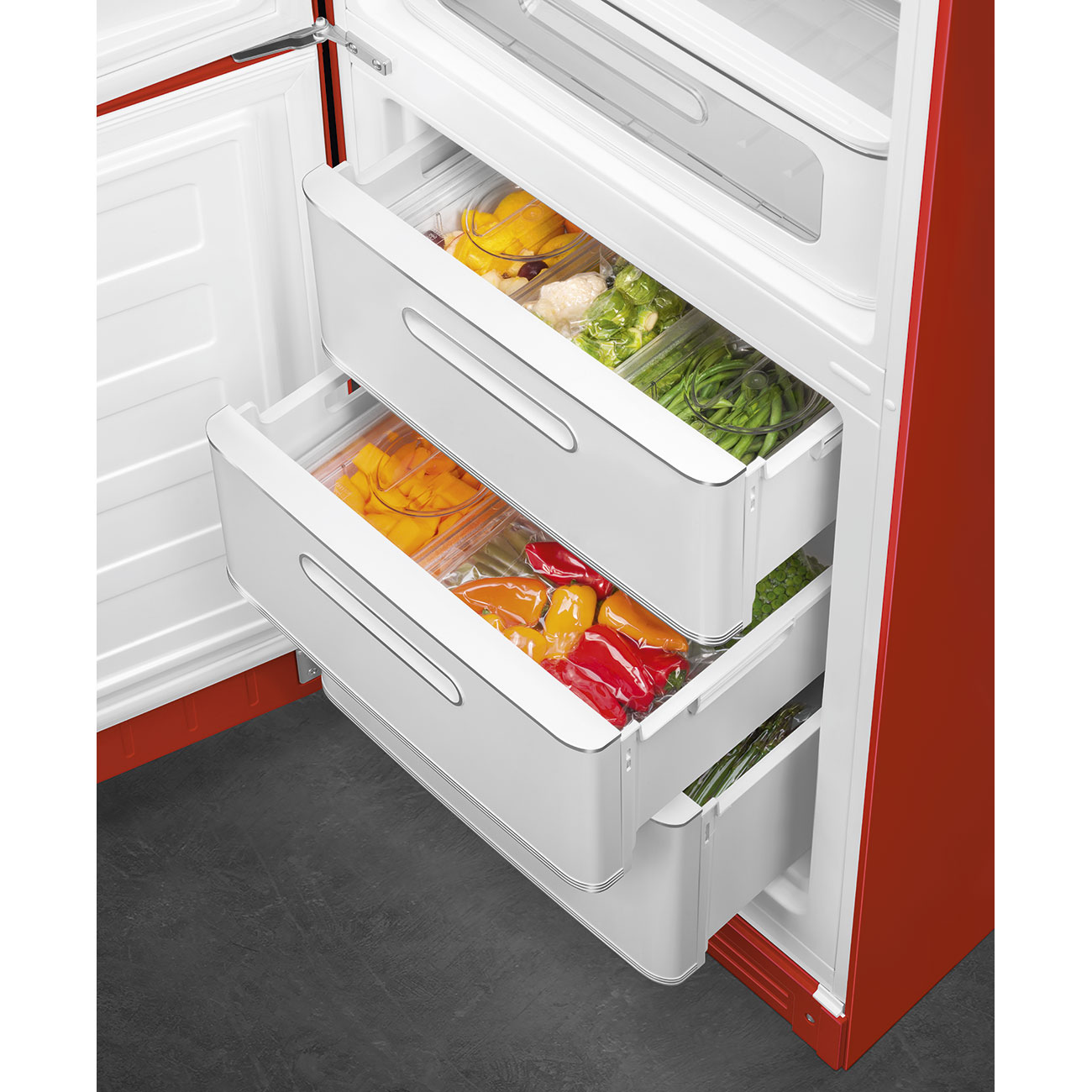 smeg-jaren-50-koel-vriescombinatie-koelkast-fab32lrd6-rood-linksdraaiend-785176459.jpg