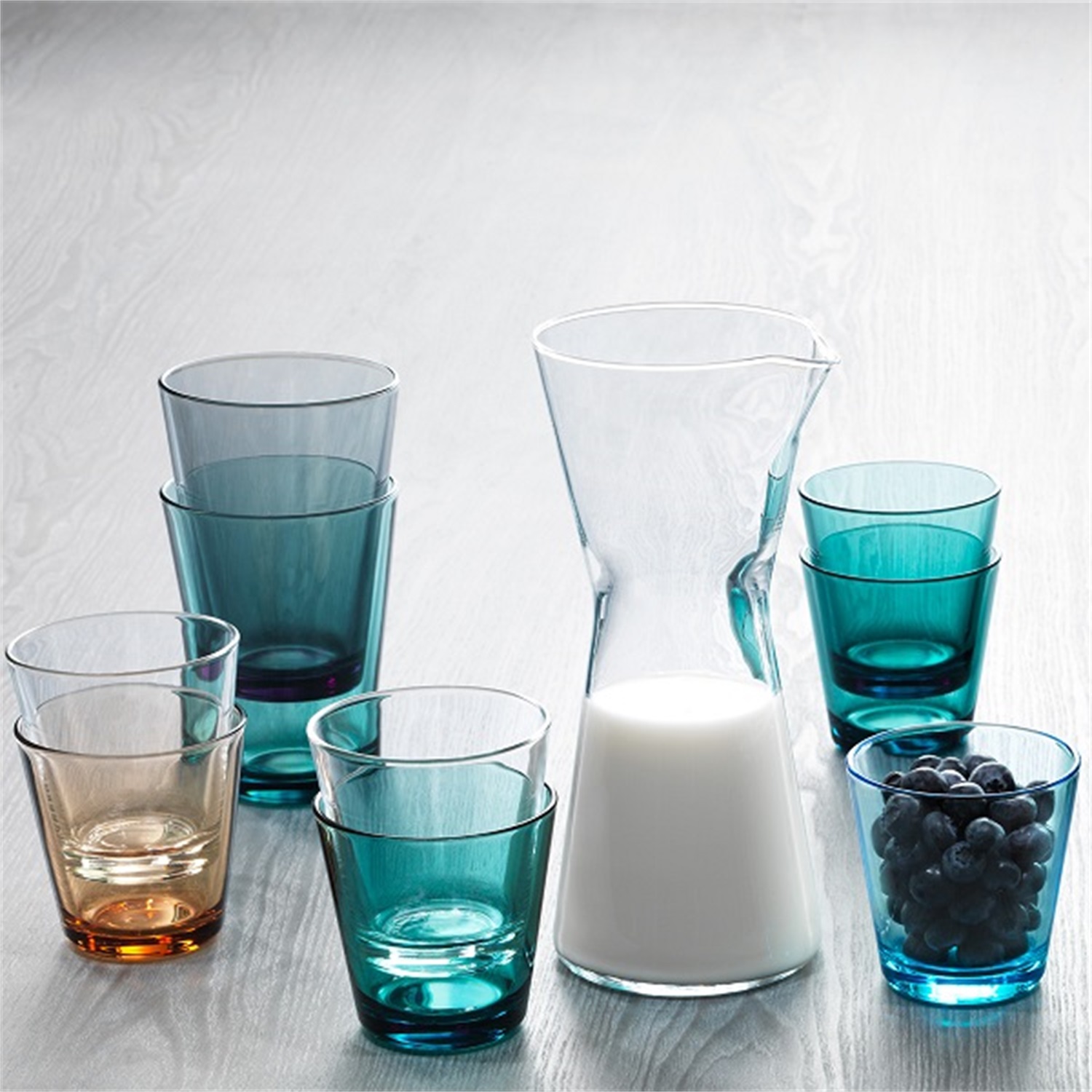 iittala-kartio-karaf-095l-grijs