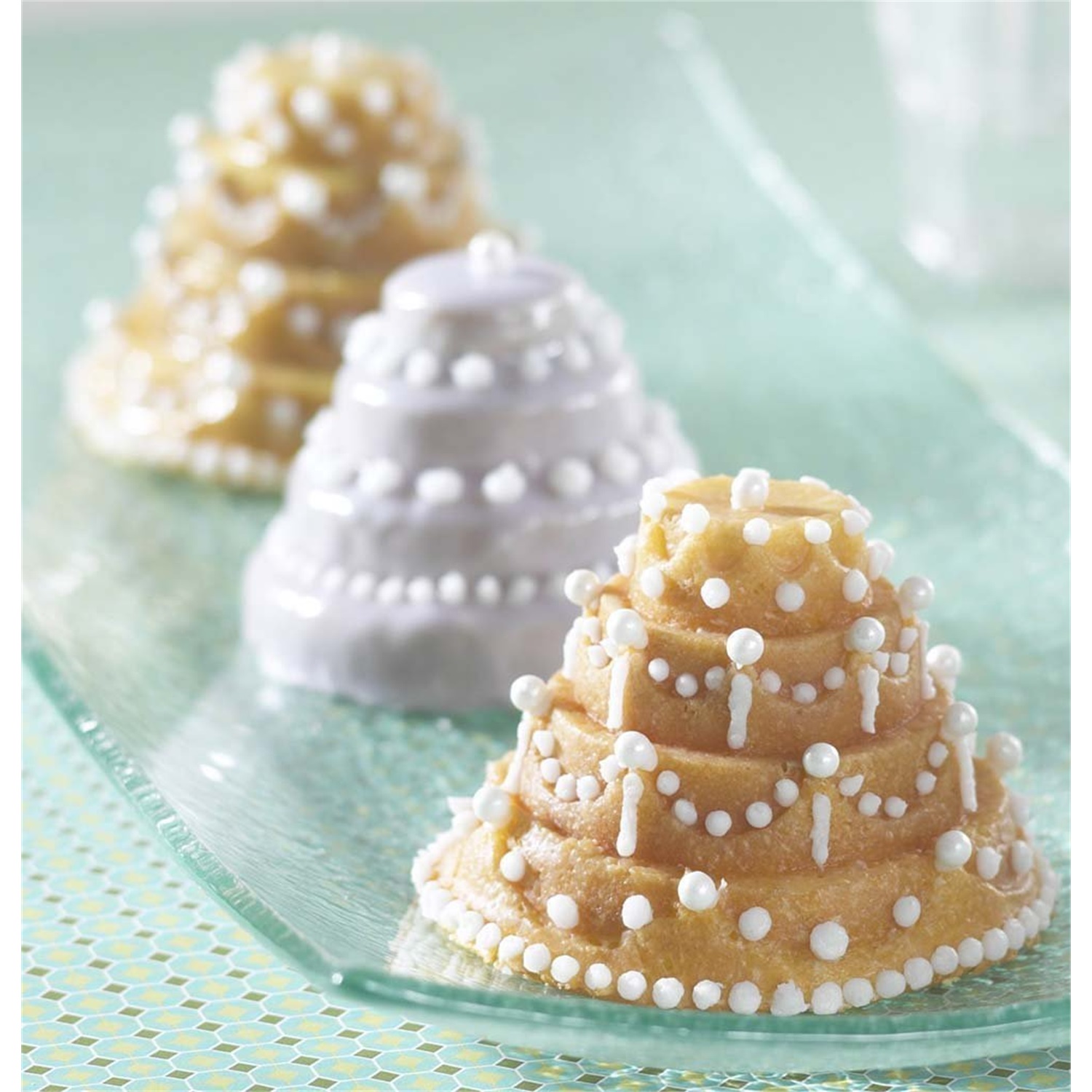 nordic-ware-celebration-tiered-cakelet-bakvorm-6-vaks-zilver