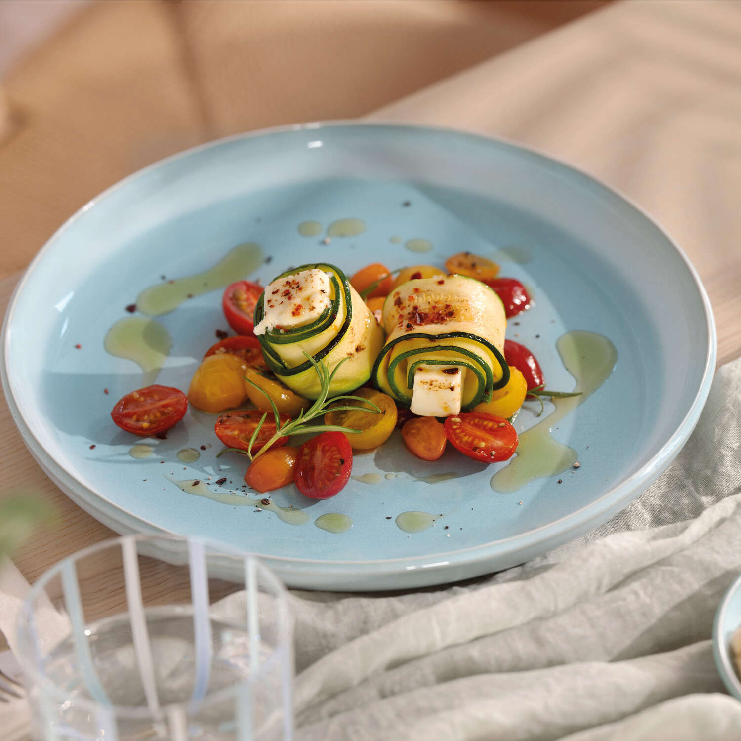 villeroy-en-boch-perlemor-dinerbord-27cm-aqua-6-stuks3.jpg