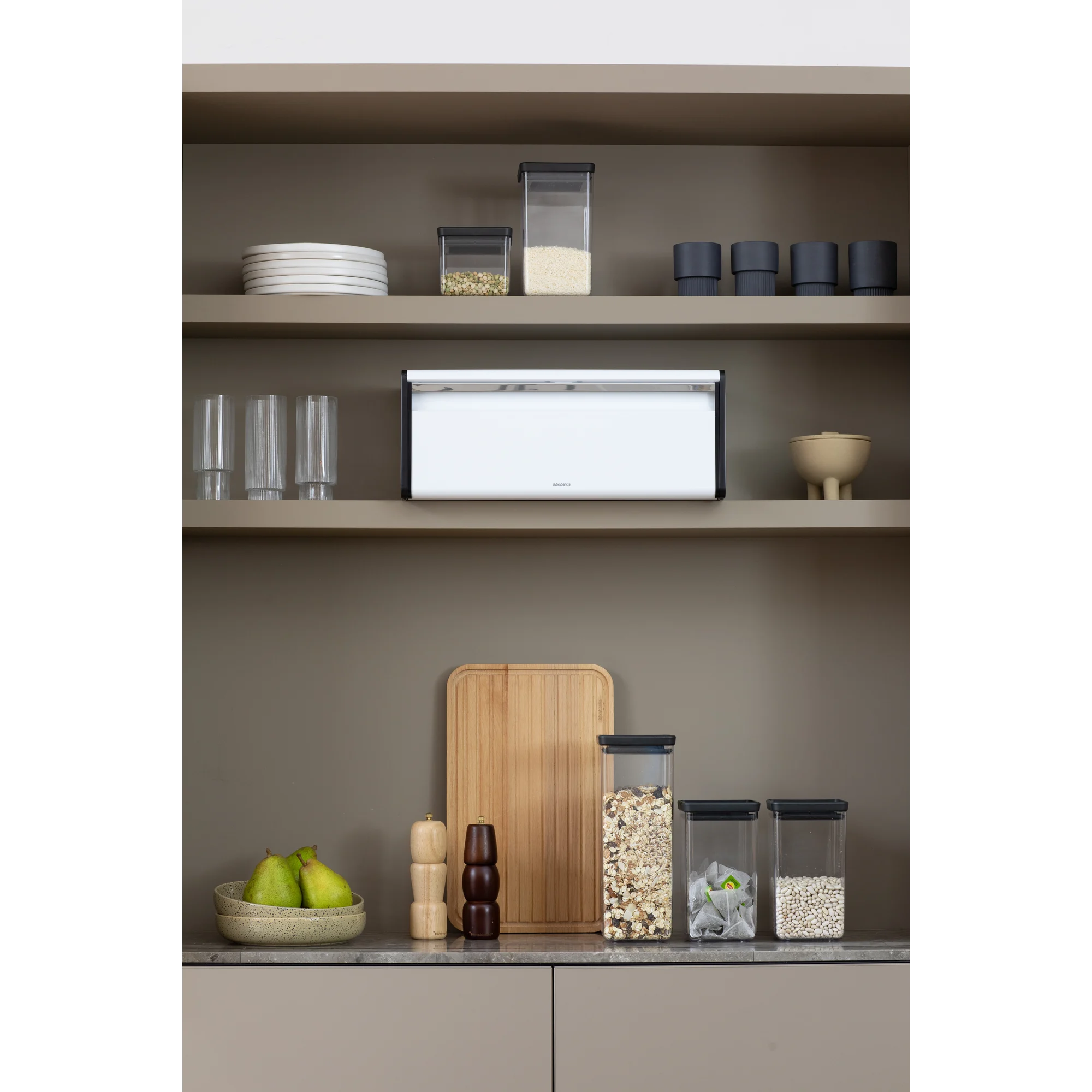 brabantia-broodtrommel-met-klepdeksel-46-5cm-wit6.jpg