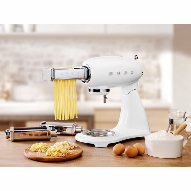 smeg-keukenmachine-smf03wheu-wit