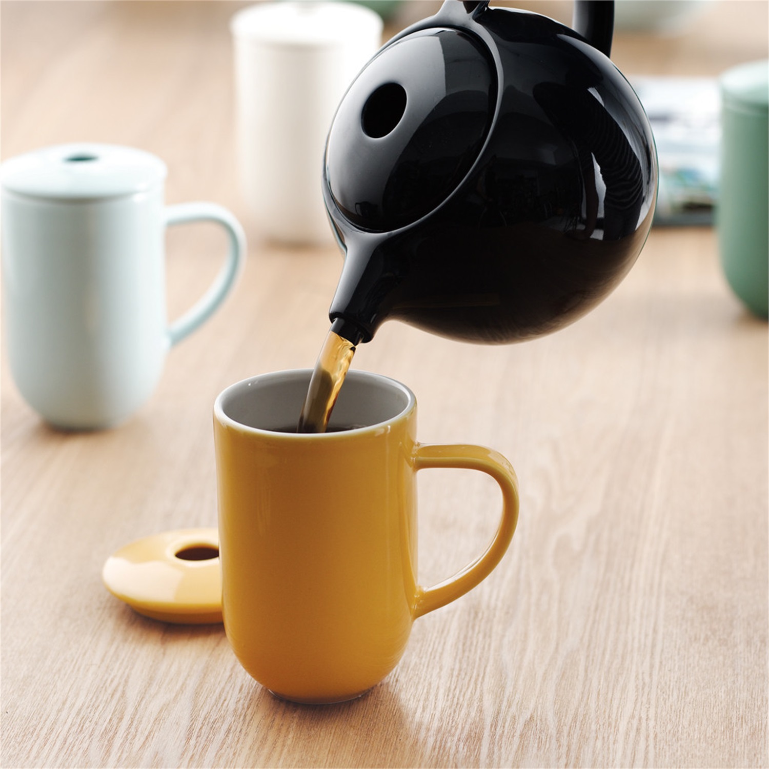 loveramics-pro-tea-mok-met-infuser-045l-denim