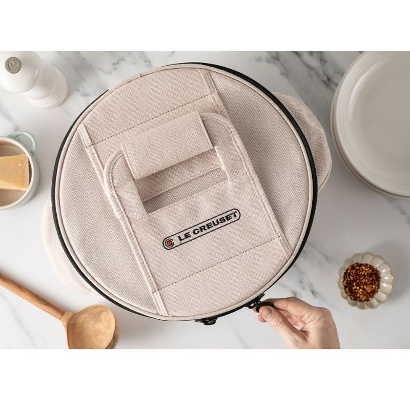 le-creuset-draagtas-braadpan-38cm-ecru5.jpg