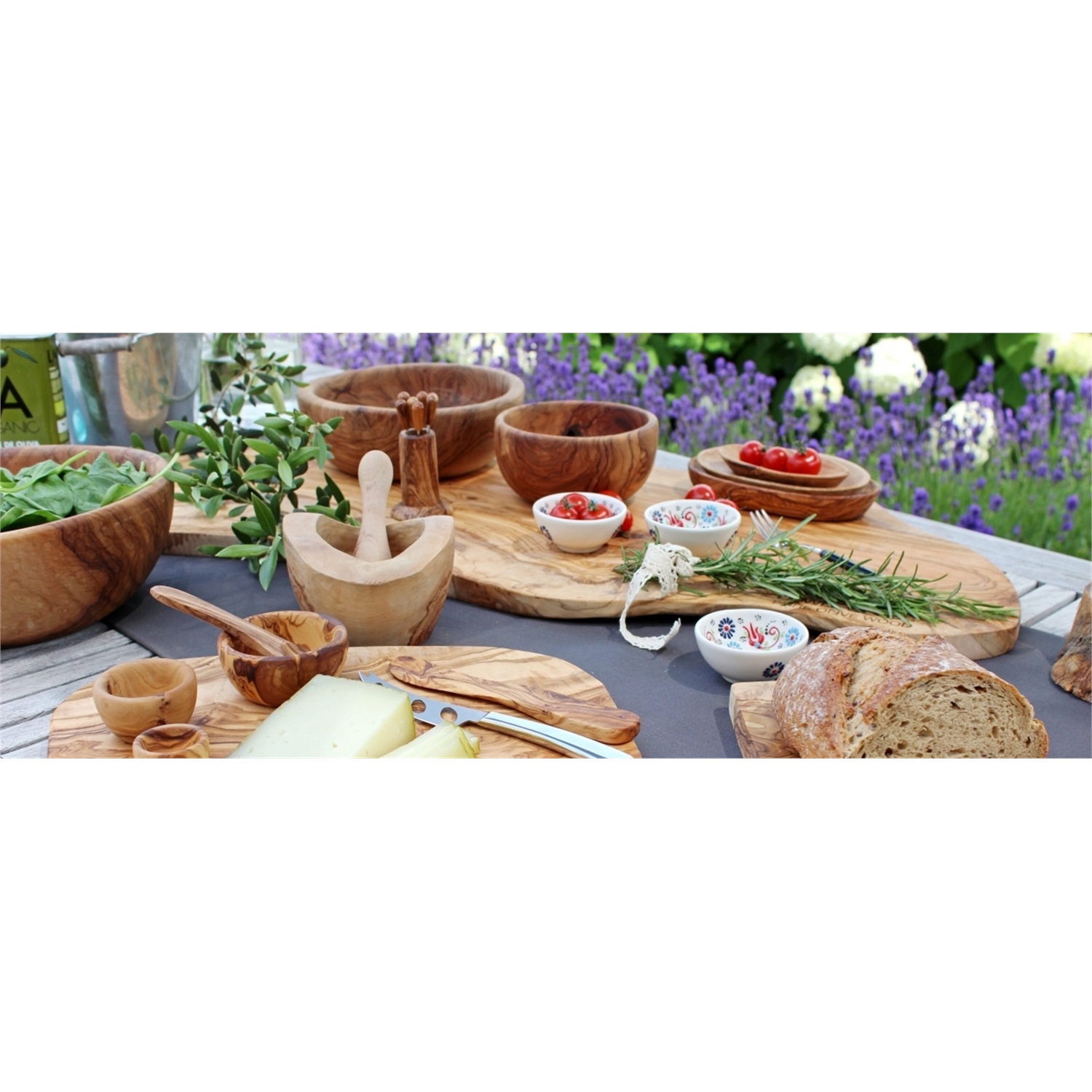 bowls-and-dishes-pure-olive-wood-vijzel-16cm-olijfhout