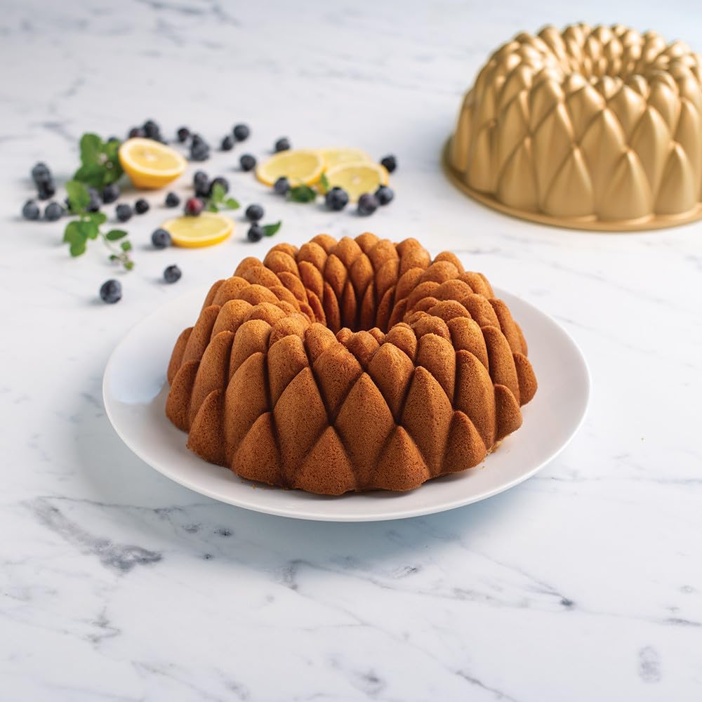 nordic-ware-kaleidoscope-bundt-tulbandvorm-goud4.jpg
