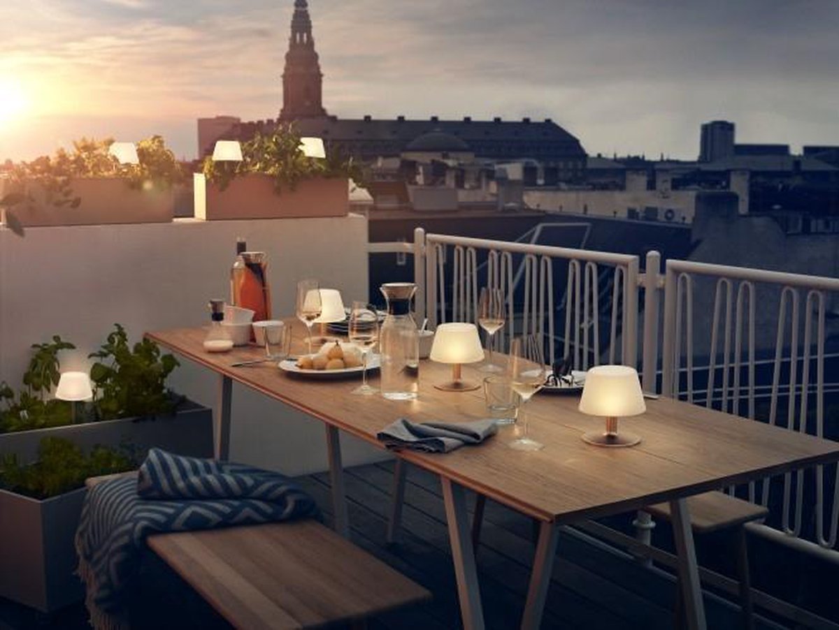 eva-solo-sunlight-solar-cell-tafellamp-135cm-wit