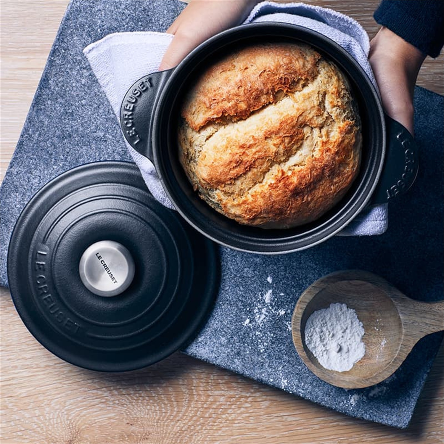 le-creuset-every-cocotte-18cm-mat-zwart