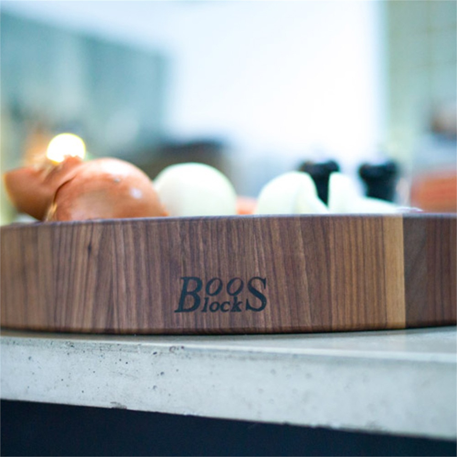 boos-blocks-walnut-hakblok-37x37x75cm-walnoothout