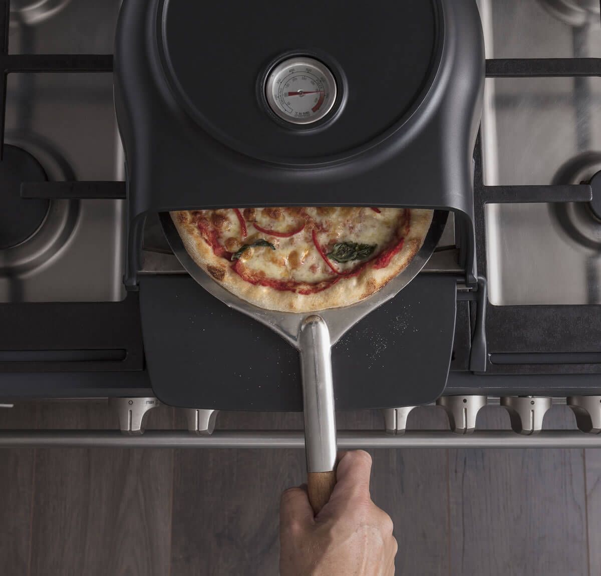 fernus-stovetop-pizza-oven-charcoal-matted-black