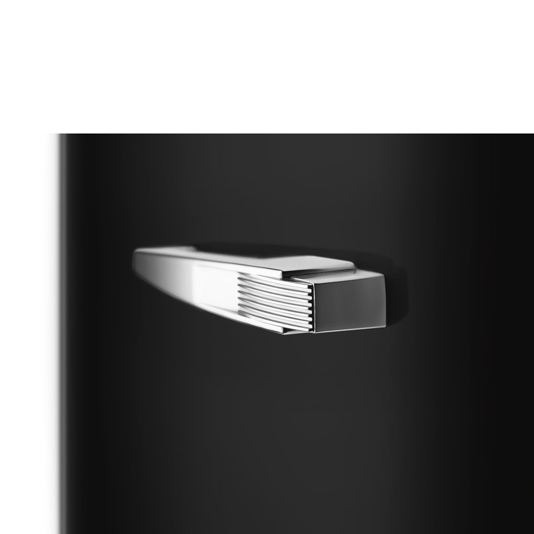 smeg-jaren-50-koelkast-met-vriesvak-fab28lbl5-zwart-linksdraaiend