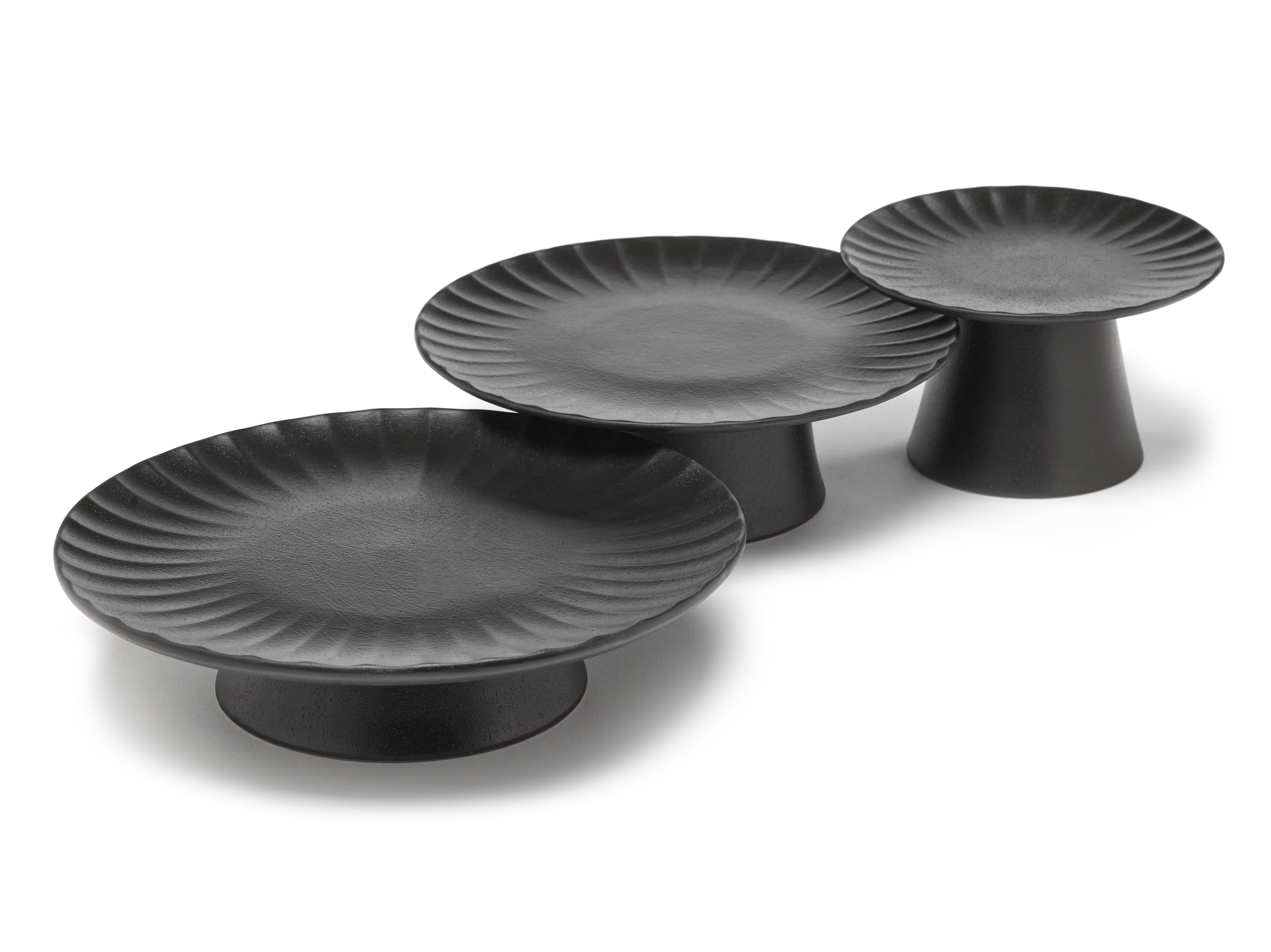 serax-inku-taartplateau-b5120252b-15cm-zwart