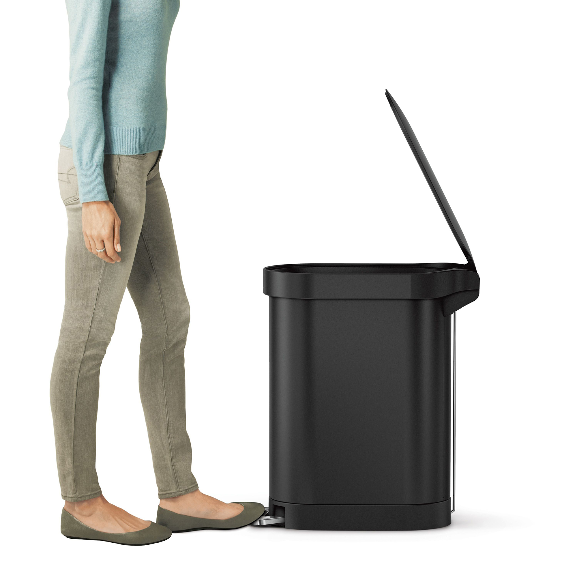 simplehuman-smalle-pedaalemmer-ovaal-45l-zwart