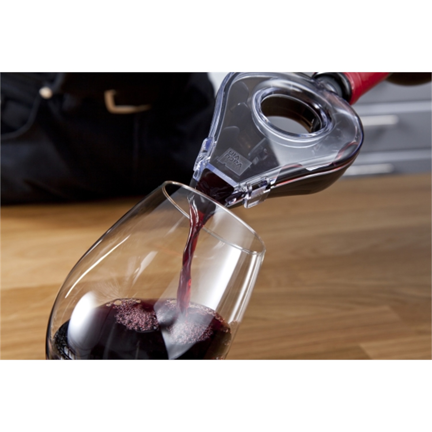 vacuvin-wine-aerator-wijnbeluchter-grijs