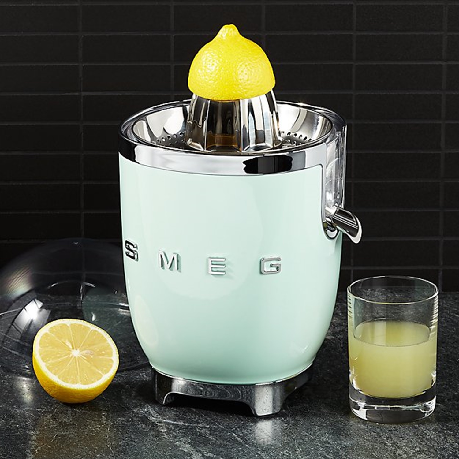 smeg-citruspers-cjf01pgeu-watergroen
