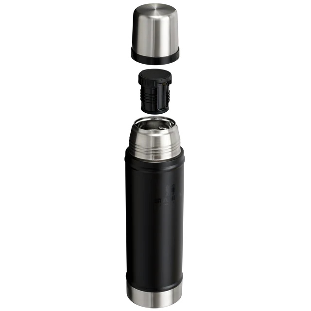 stanley-classic-legendary-bottle-0-59l-black-2-03.jpg
