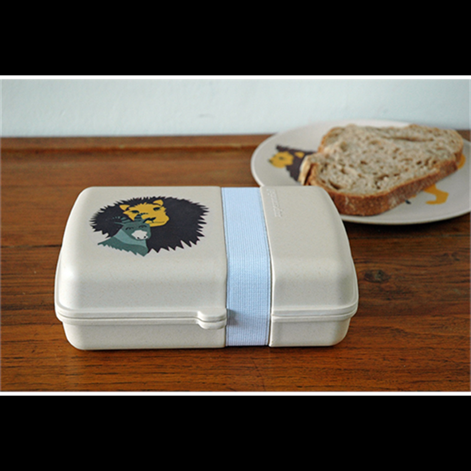 zuperzozial-lunchtime-lunchbox-lion