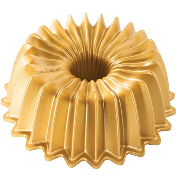 nordic-ware-brilliance-bundt-tulbandvorm-21cm-goud.jpg