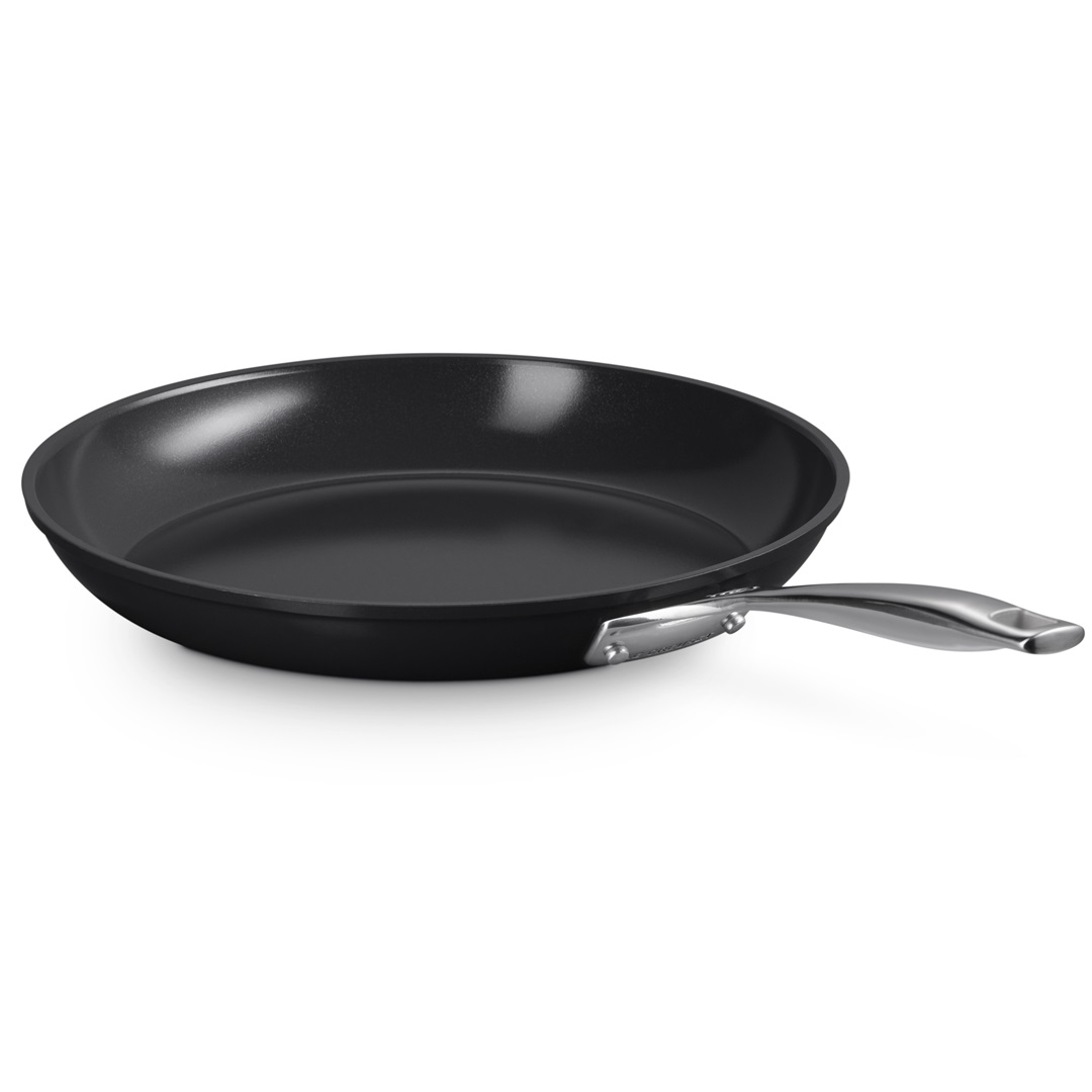 kookpunt-le-creuset-essential-non-stick-ceramic-koekenpan,-30cm_005