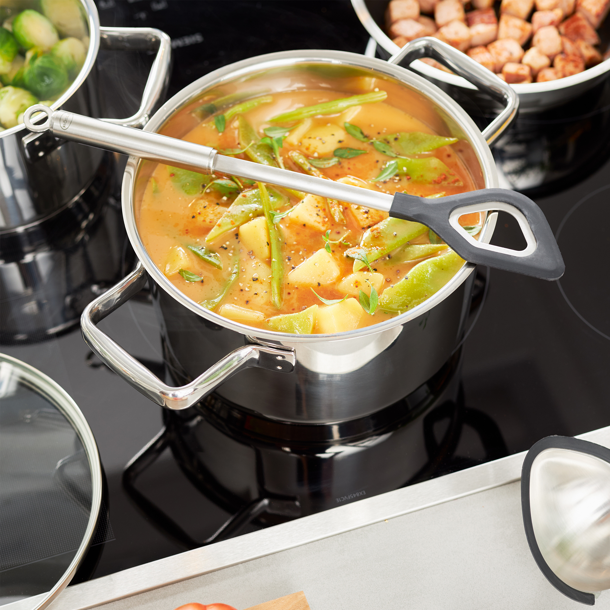 rosle-silicone-series-roerlepel-met-gat-32cm