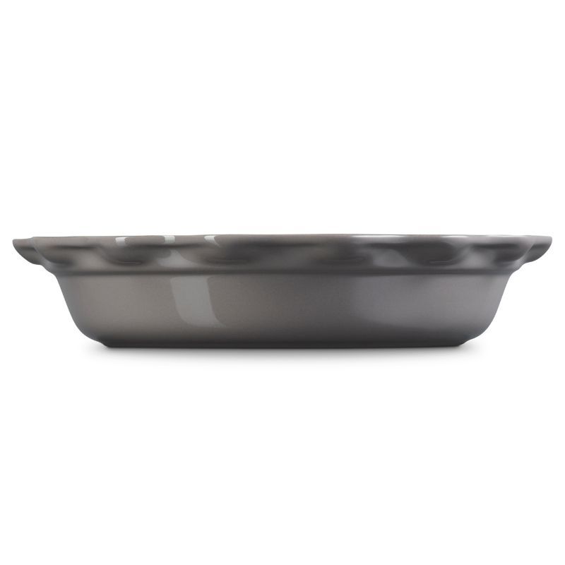 le-creuset-heritage-taartvorm-diep-23cm-flint4.jpg