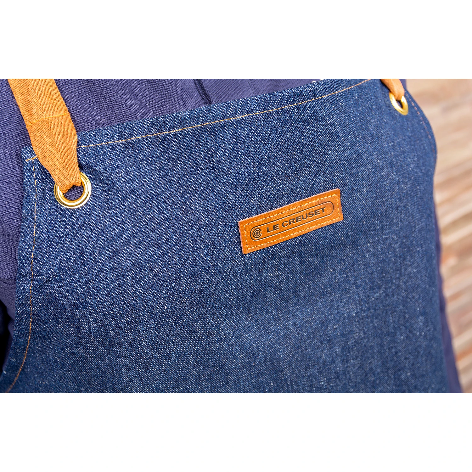le-creuset-keukenschort-denim3.jpg