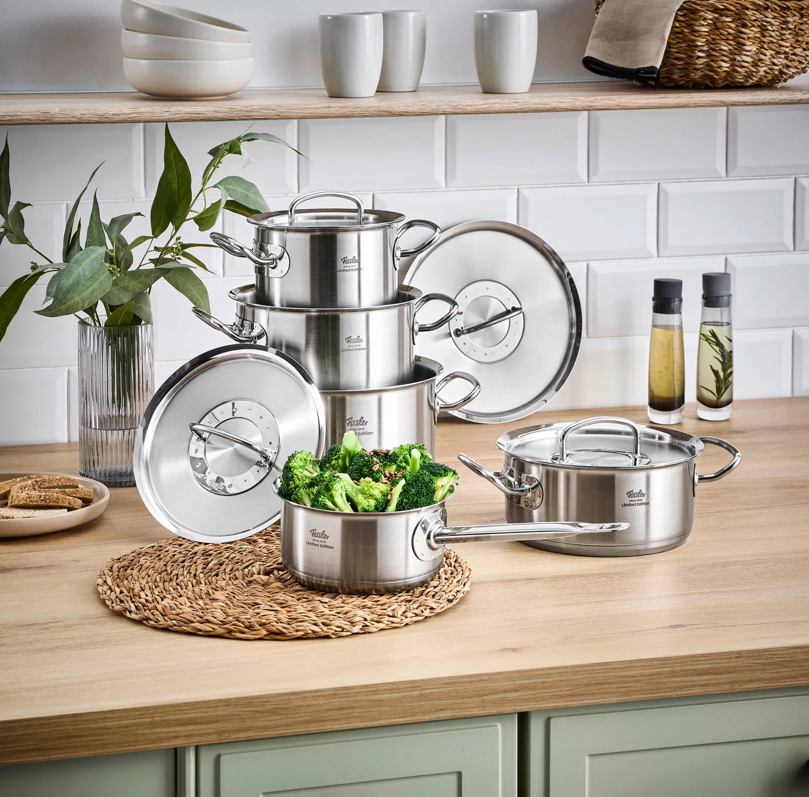 fissler-original-profi-collection-retro-pannenset-met-rvs-deksels-5-delig8.jpg