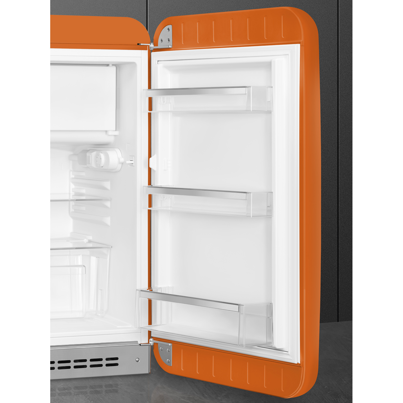 smeg-jaren-50-koelkast-met-vriesvak-fab10ror6-oranje-rechtsdraaiend6.jpg