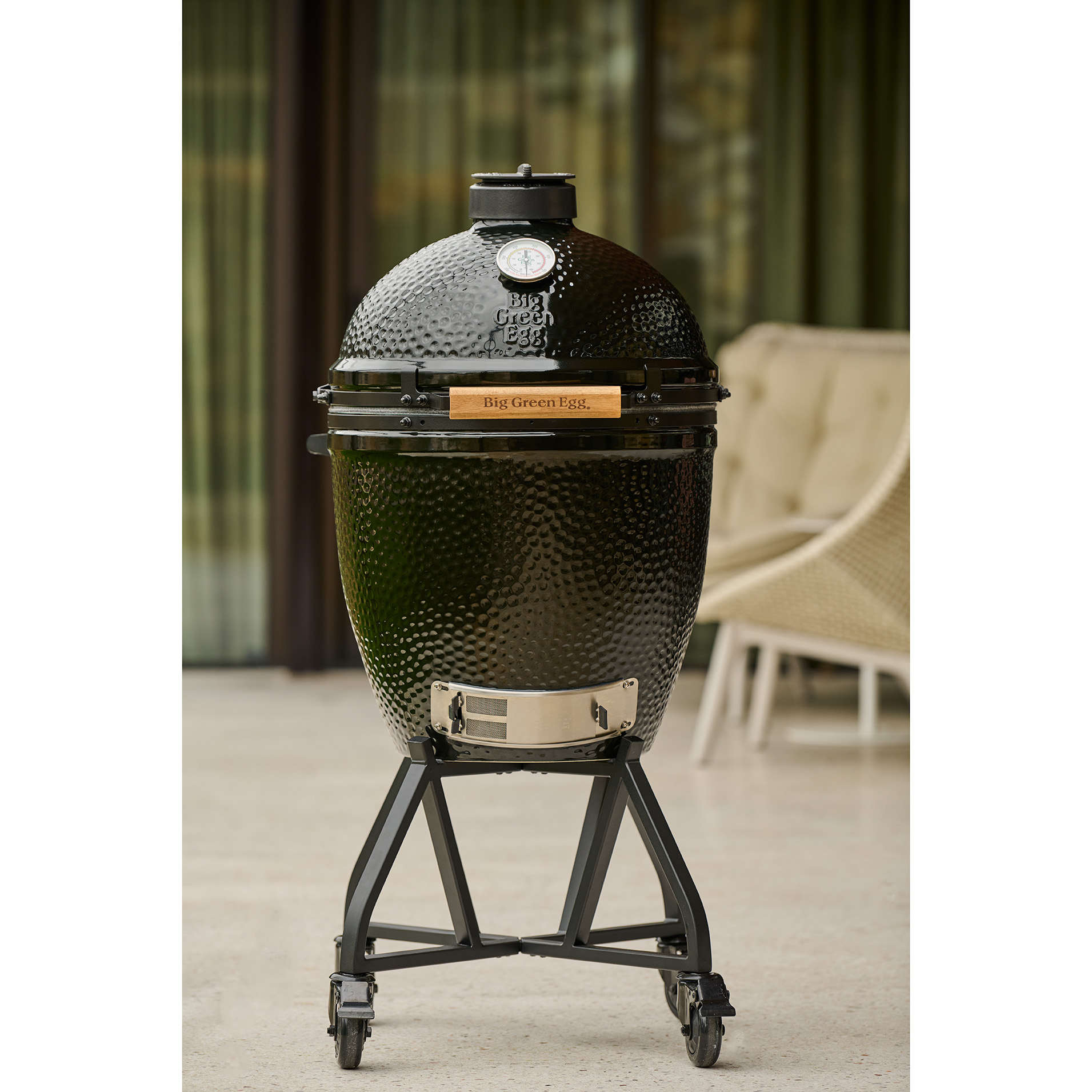 big-green-egg-the-onyx-large-sfeer.jpg