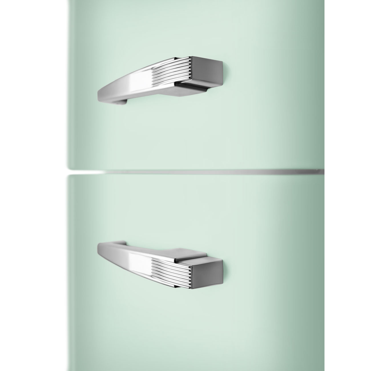 smeg-jaren-50-koel-vriescombinatie-koelkast-fab30lpg6-watergroen-linksdraaiend4.jpg