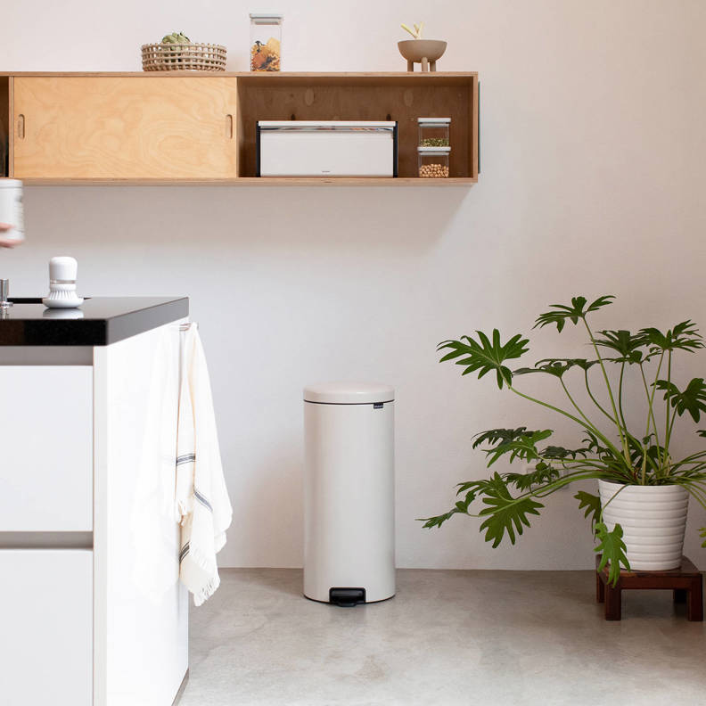 brabantia-newicon-pedaalemmer-30l-beige
