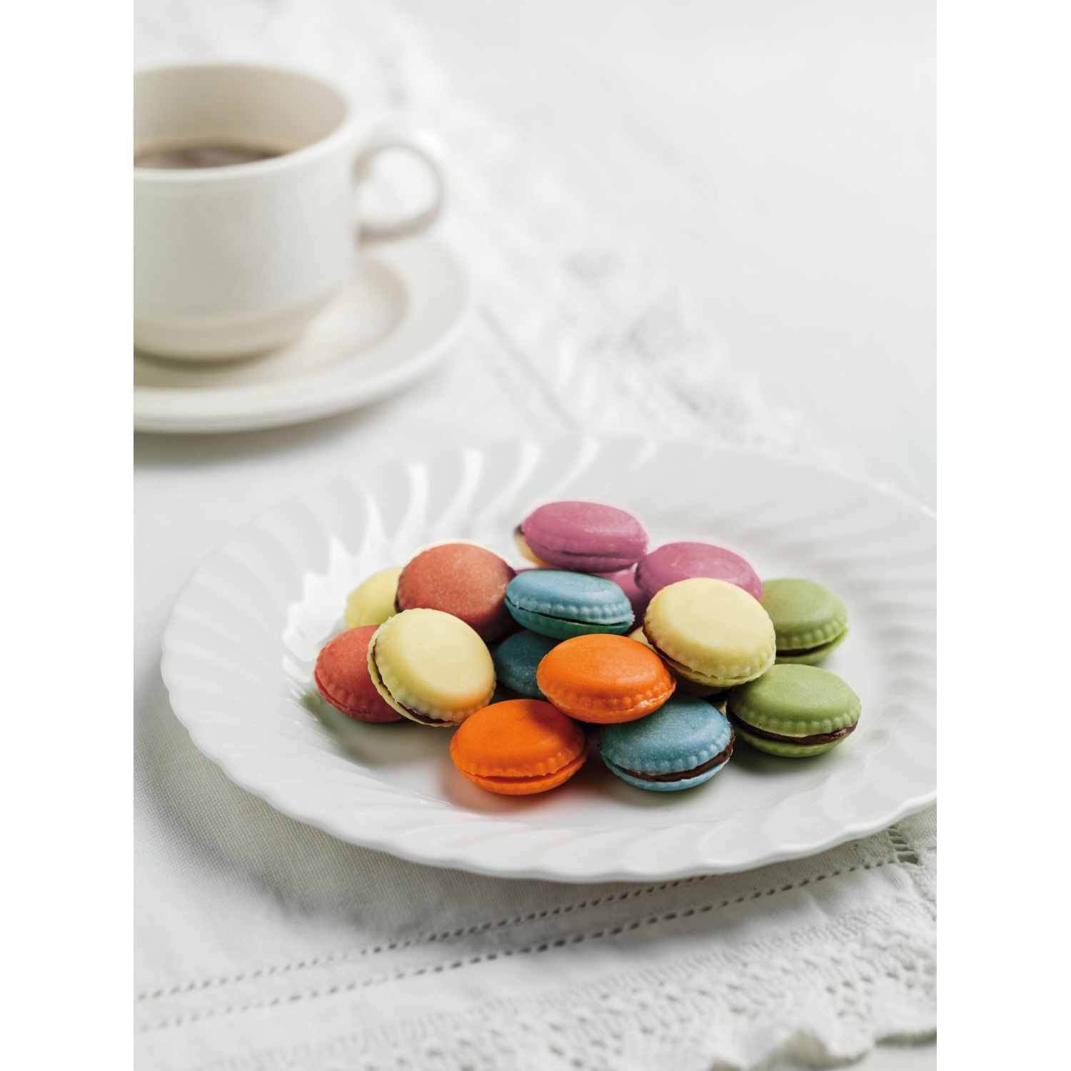 silikomart-easy-choc-macaron-bonbonvorm-scg21-15-vaks