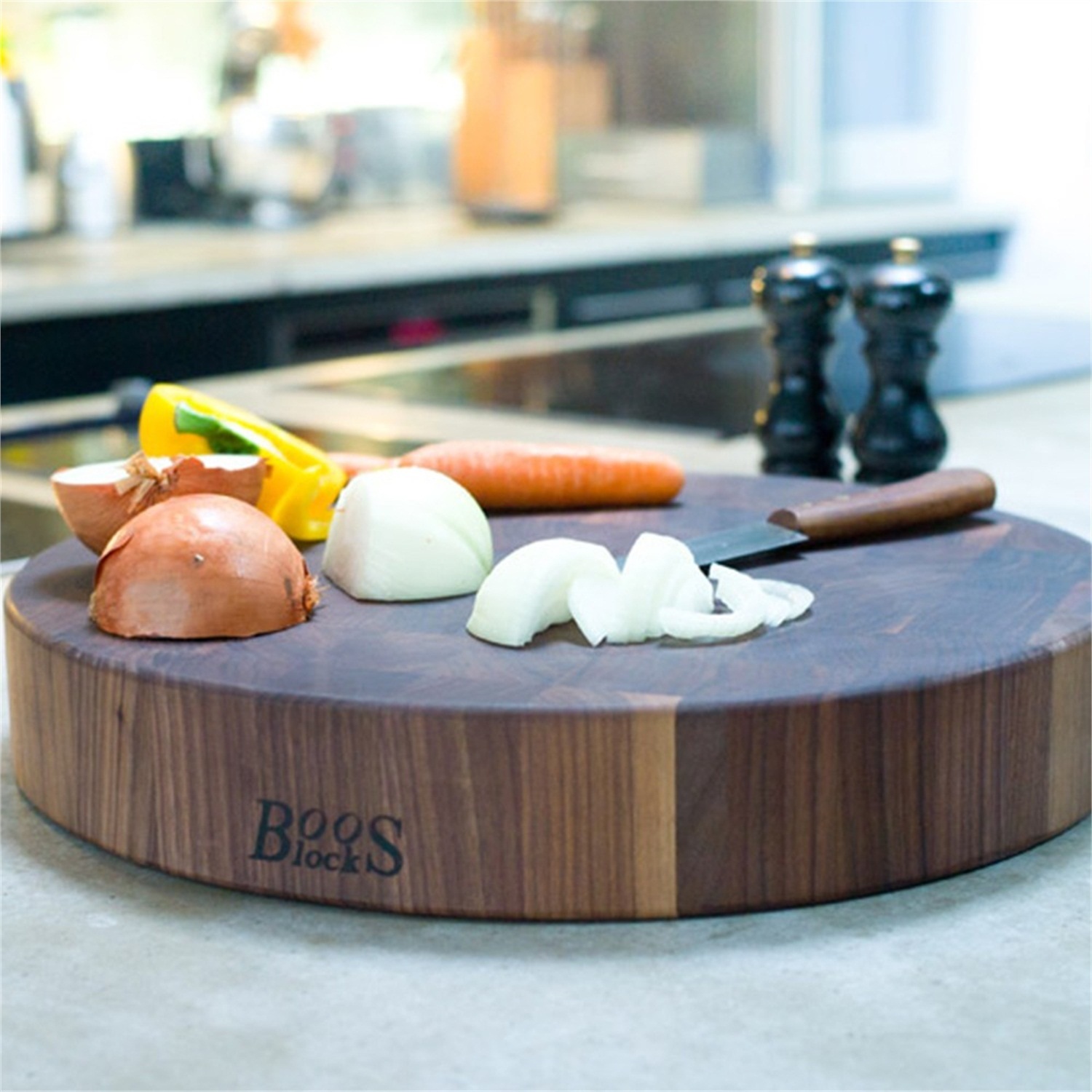 boos-blocks-classic-hakblok-o46x75cm-walnoothout