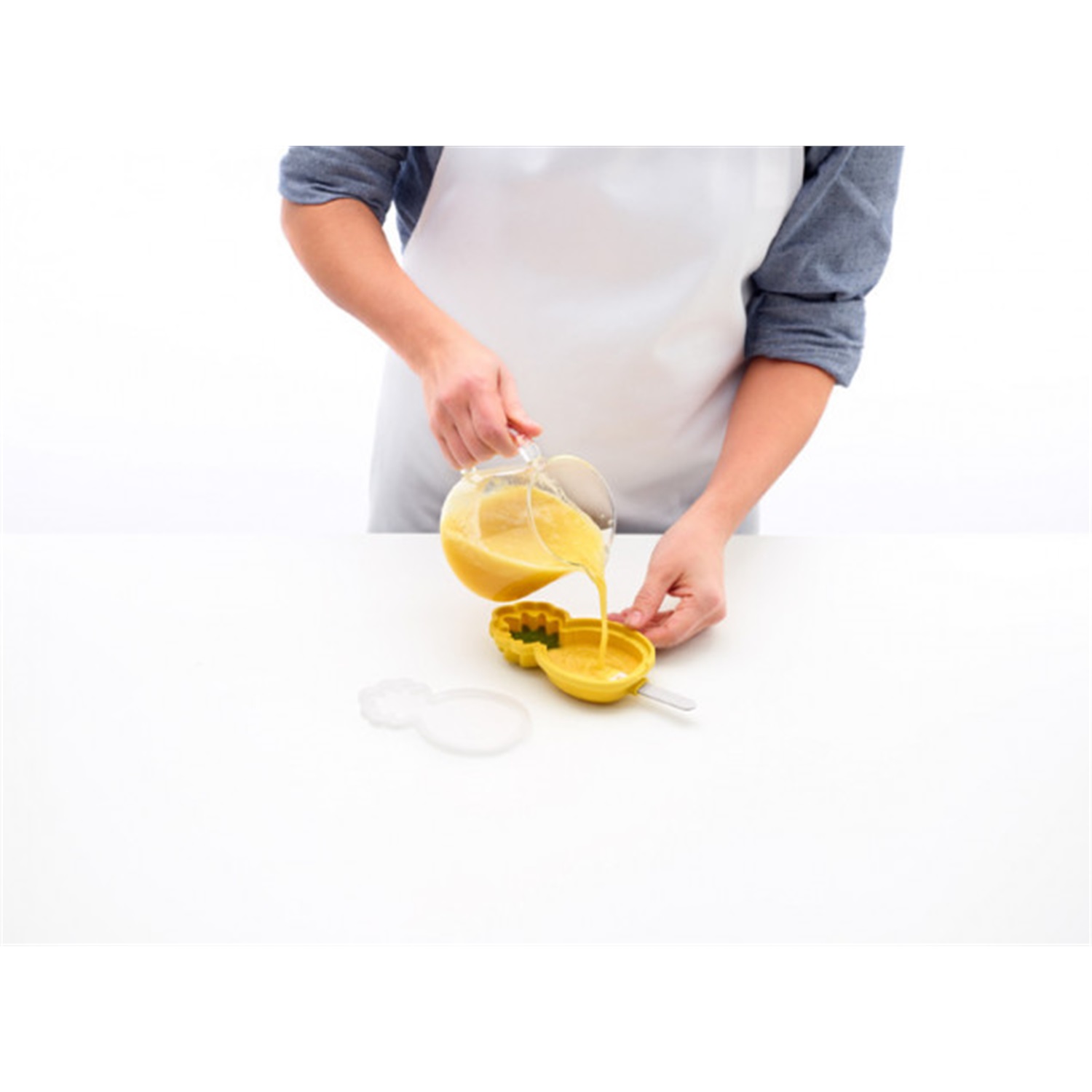 lekue-tropical-fruit-ijsvorm-ananas