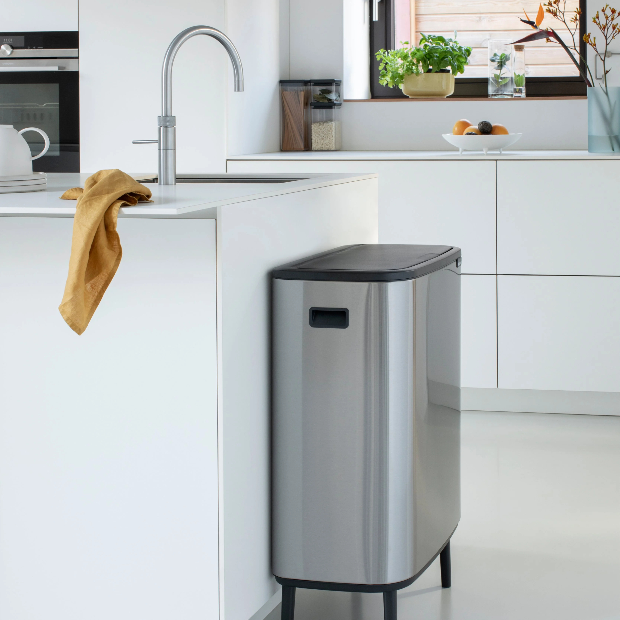 brabantia-bo-touch-bin-hi-2-x-30l-rvs_11