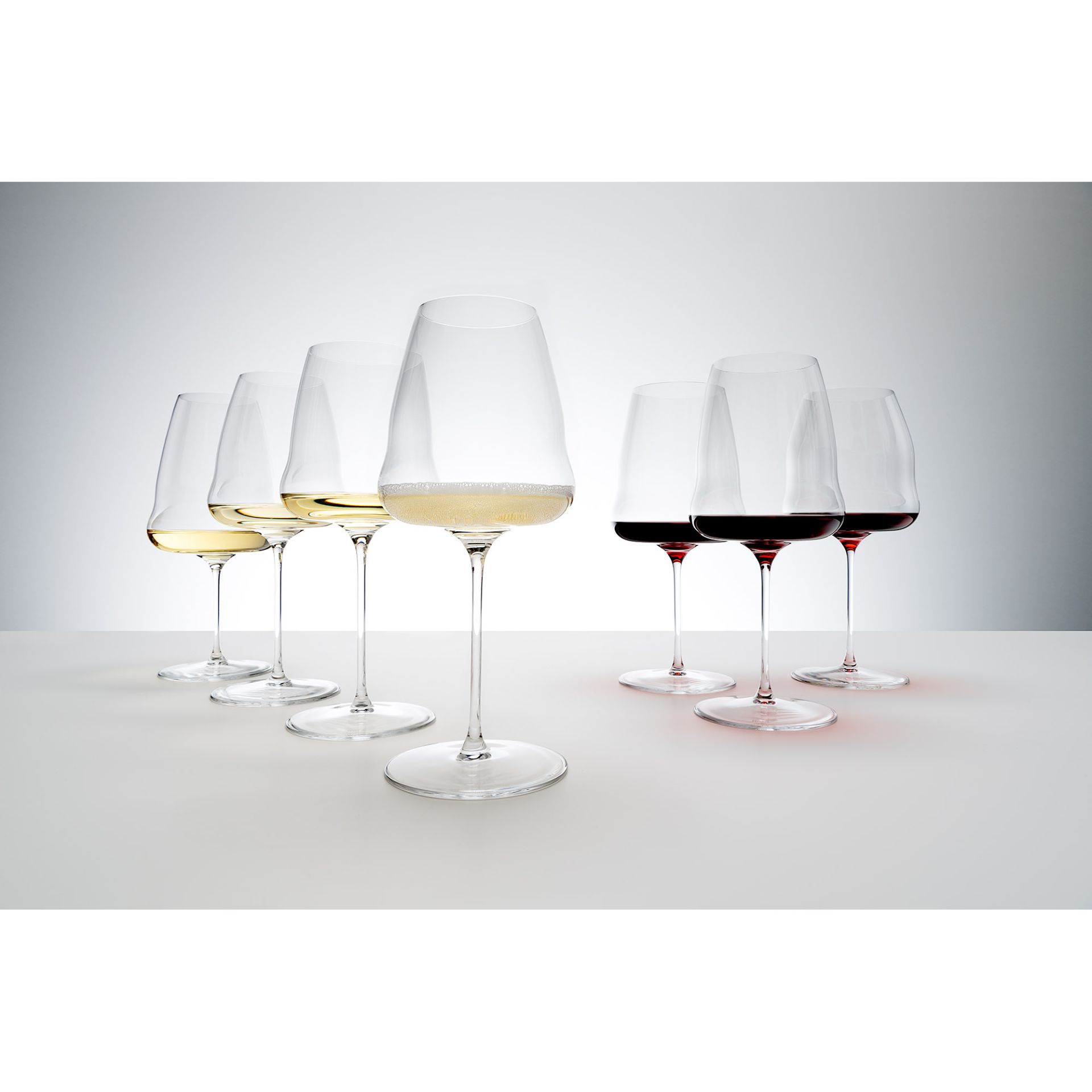 riedel-winewings-pinot-noir-wijnglas-2-stuks3.jpg