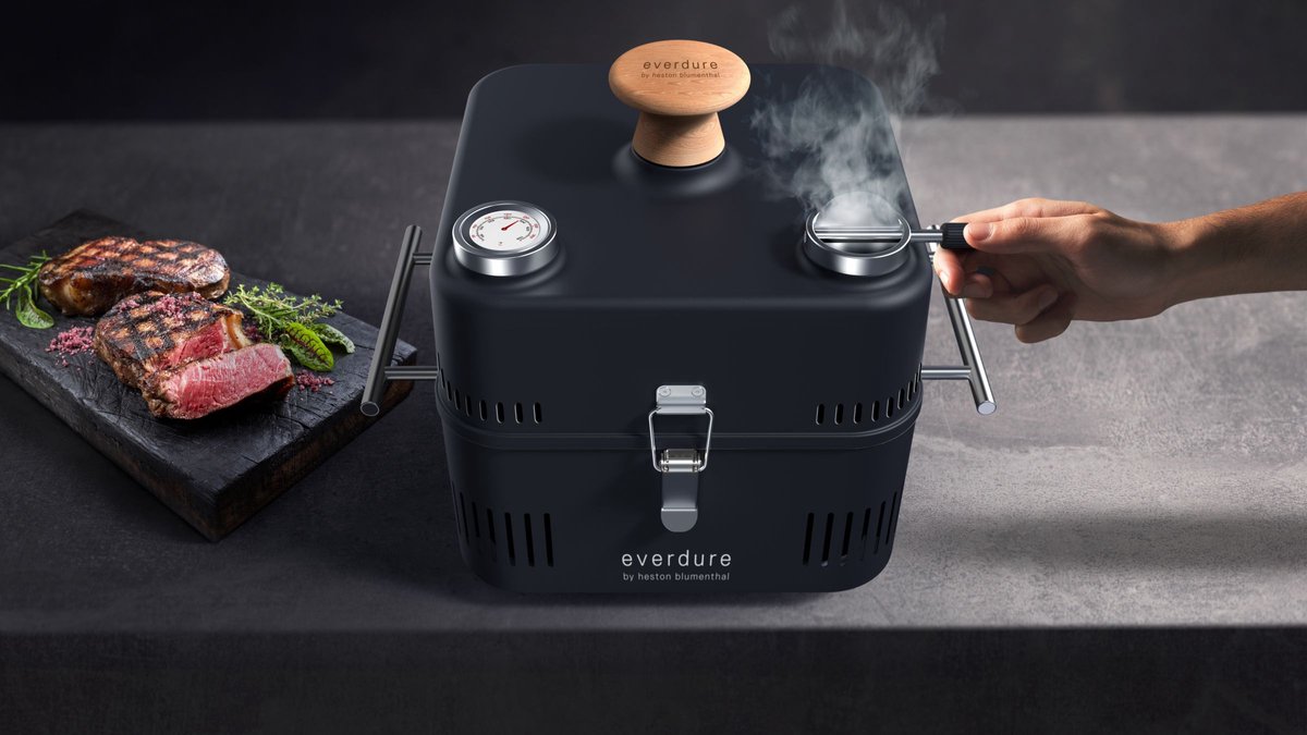 everdure-cube-360-houtskoolbarbecue-met-gereedschapsset-zwart