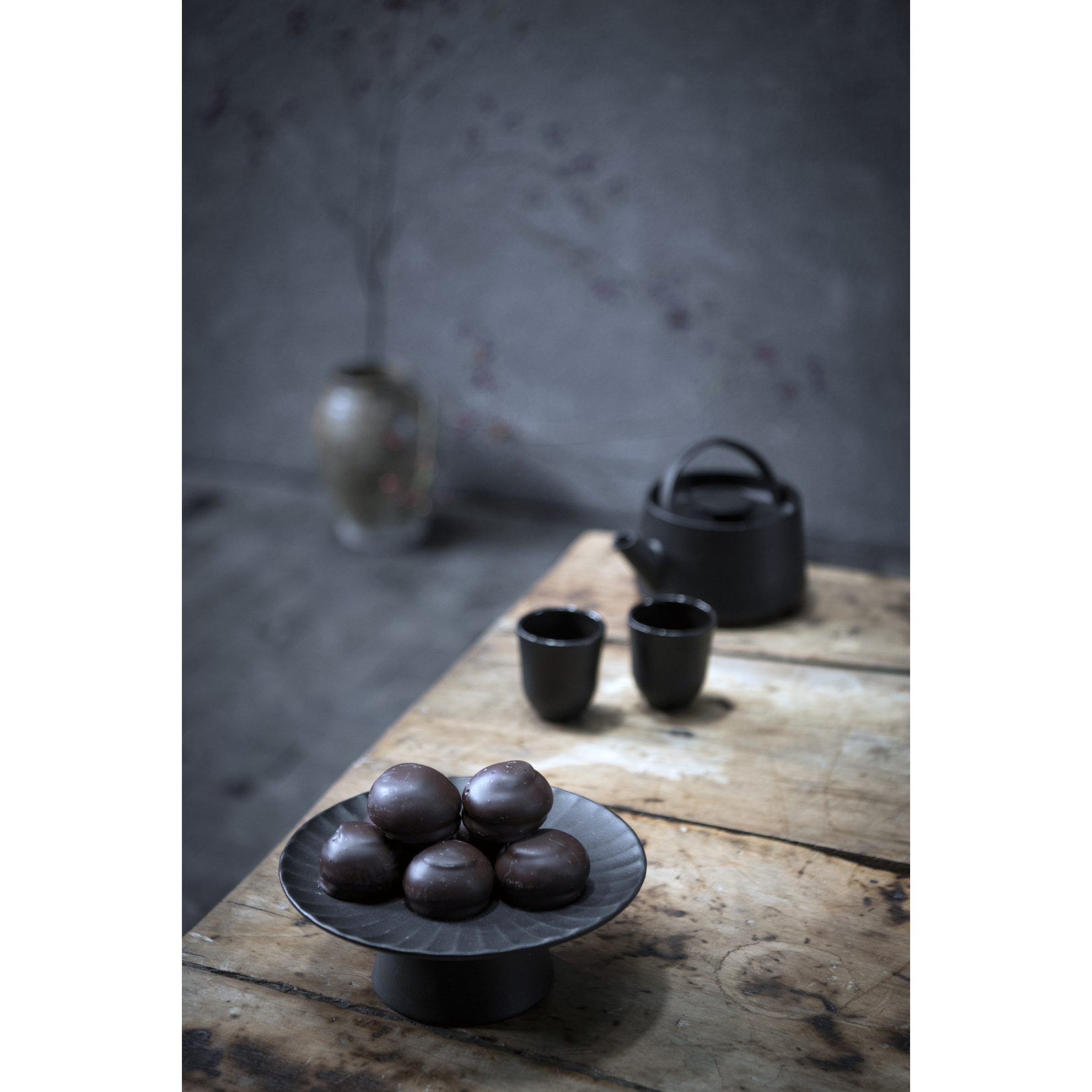 serax-inku-taartplateau-b5120253b-21cm-zwart