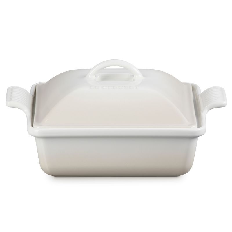 le-creuset-heritage-ovenschaal-met-deksel-vierkant-23cm-meringue.jpg