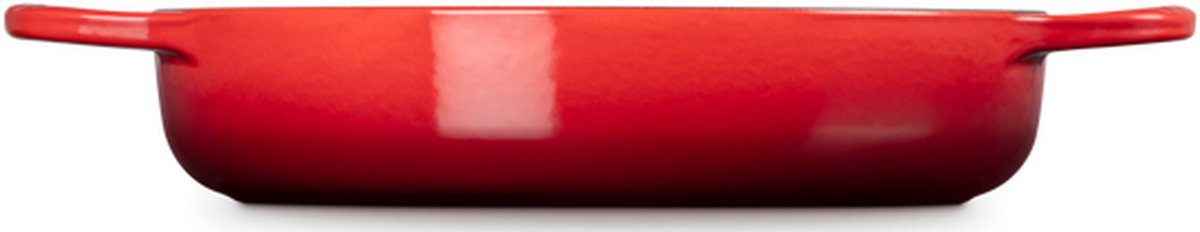 le-creuset-signature-serveerpan-28cm-kersenrood2.jpg