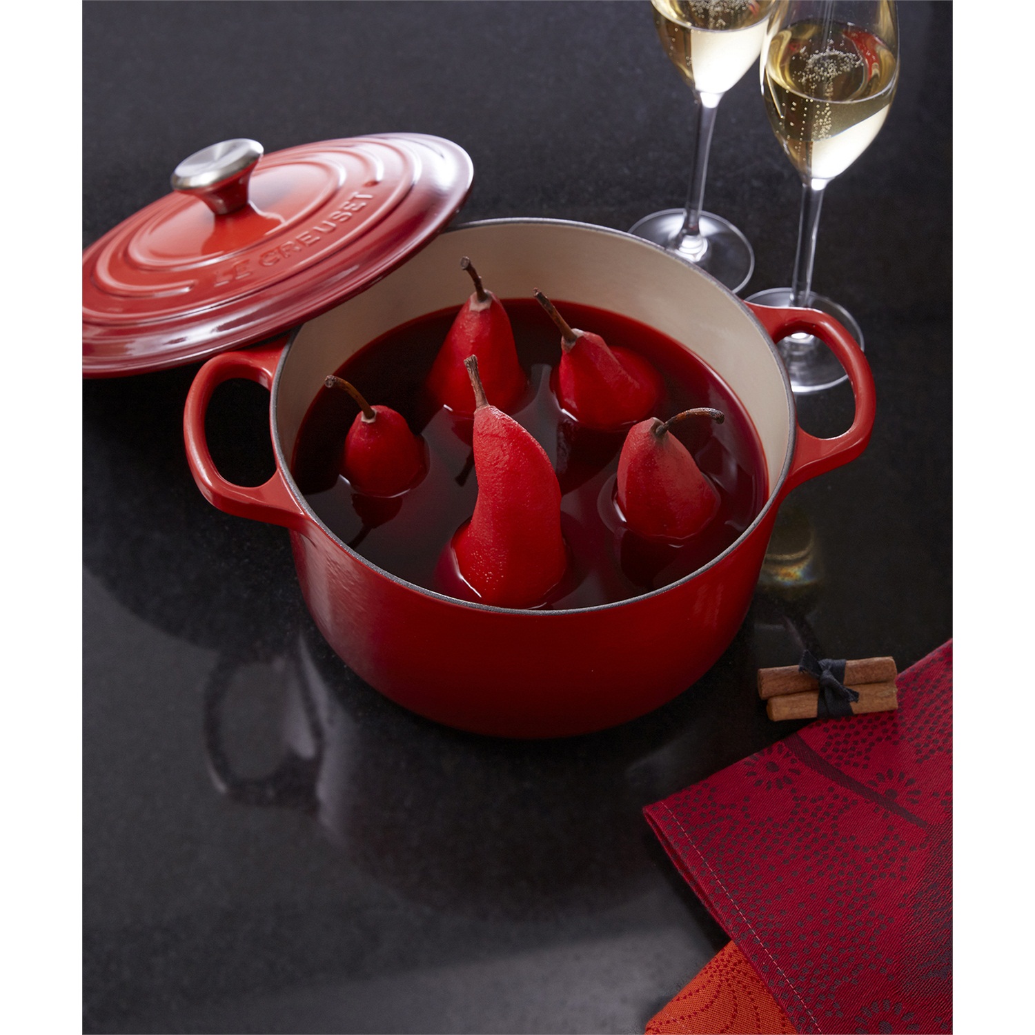 le-creuset-signature-braadpan-24cm-kersenrood