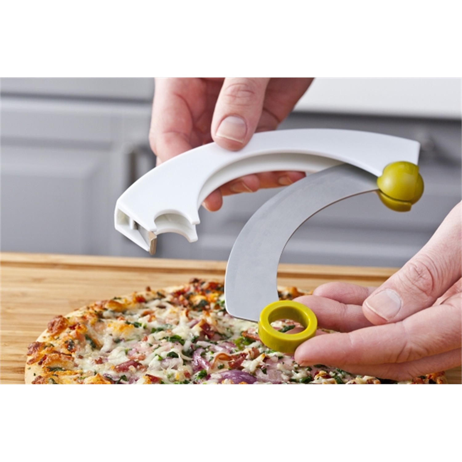 vacuvin-mezzaluna-pizzasnijder-zwart