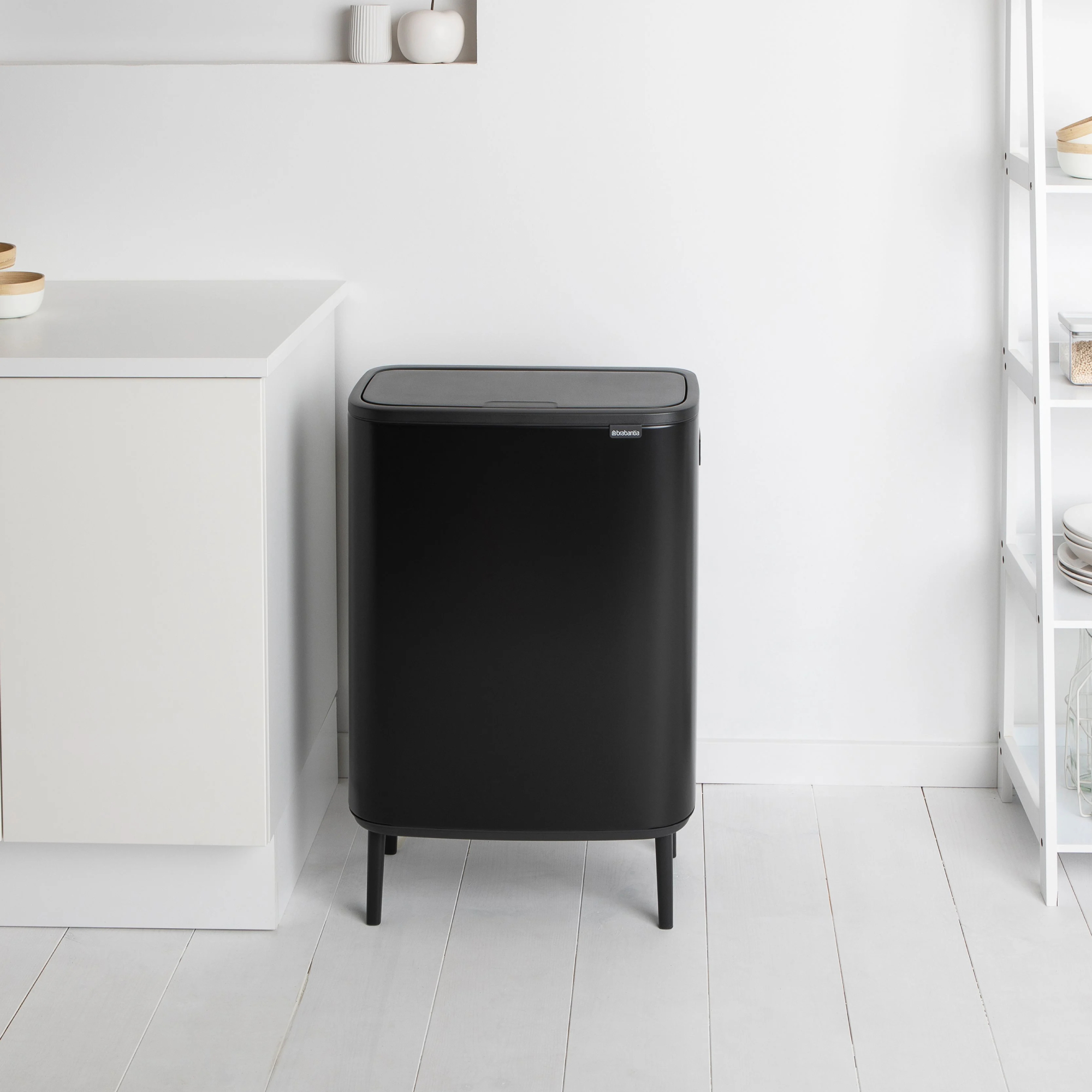 brabantia-bo-touch-bin-hi-60l-mat-zwart_12