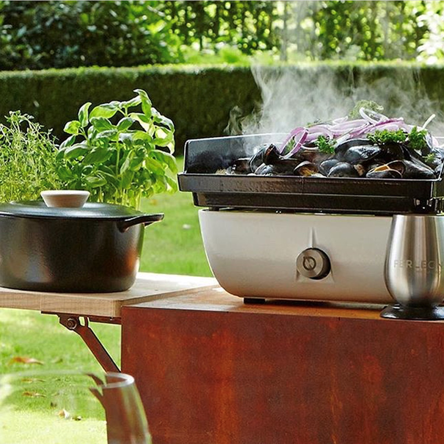 ferleon-patio-cooker-met-plancha-parelwit