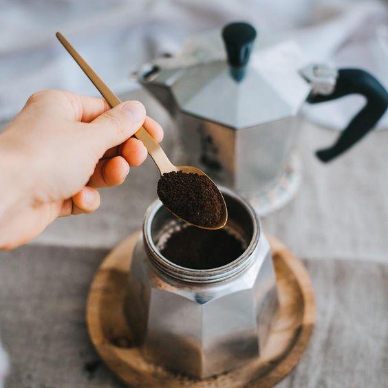Koffiezetten met een percolator   handleiding