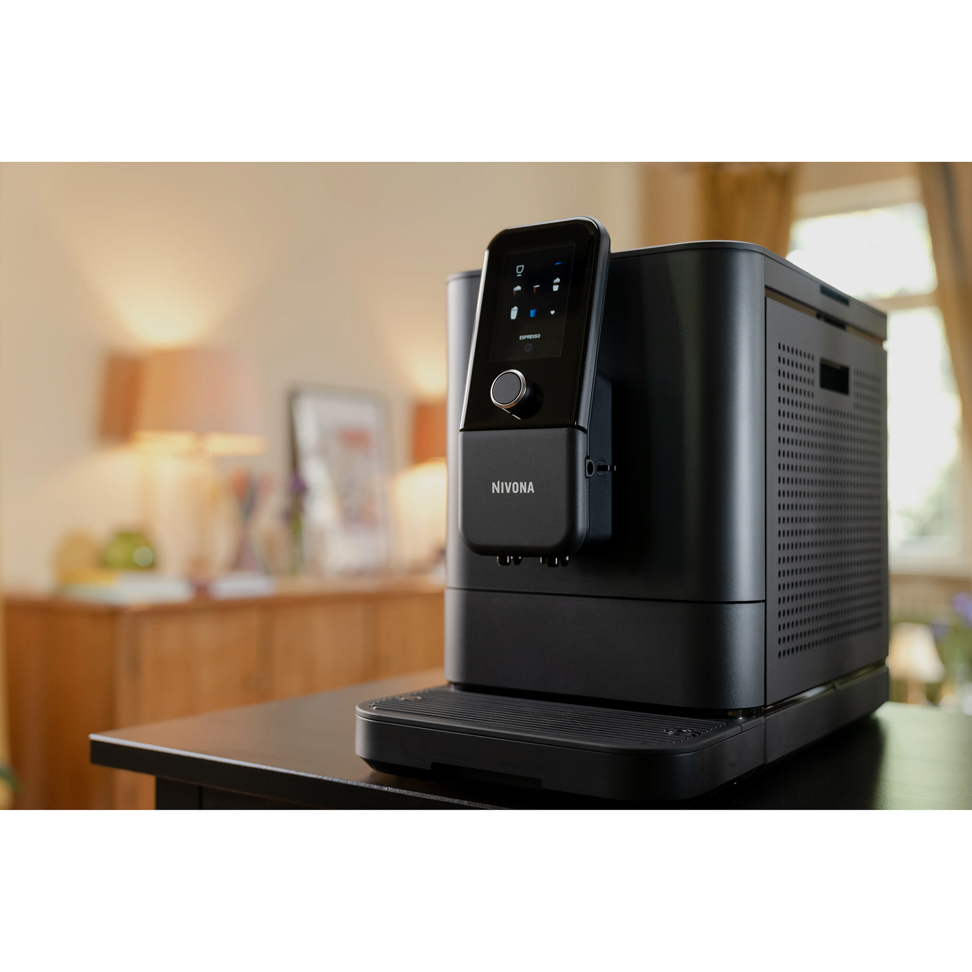 nivona-caféromatica-8107-espressomachine-sfeer-1.jpg