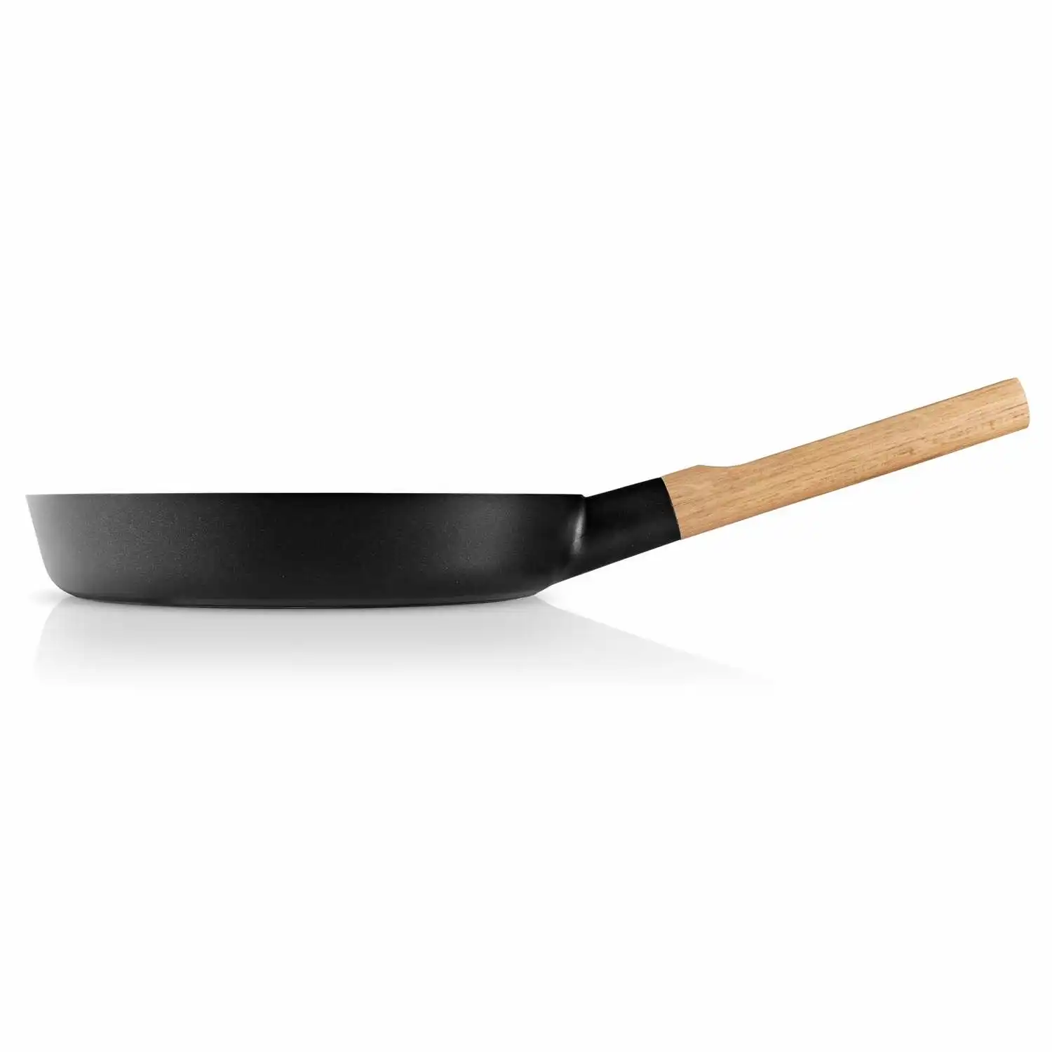 eva-solo-nordic-kitchen-koekenpan-28cm-zwart