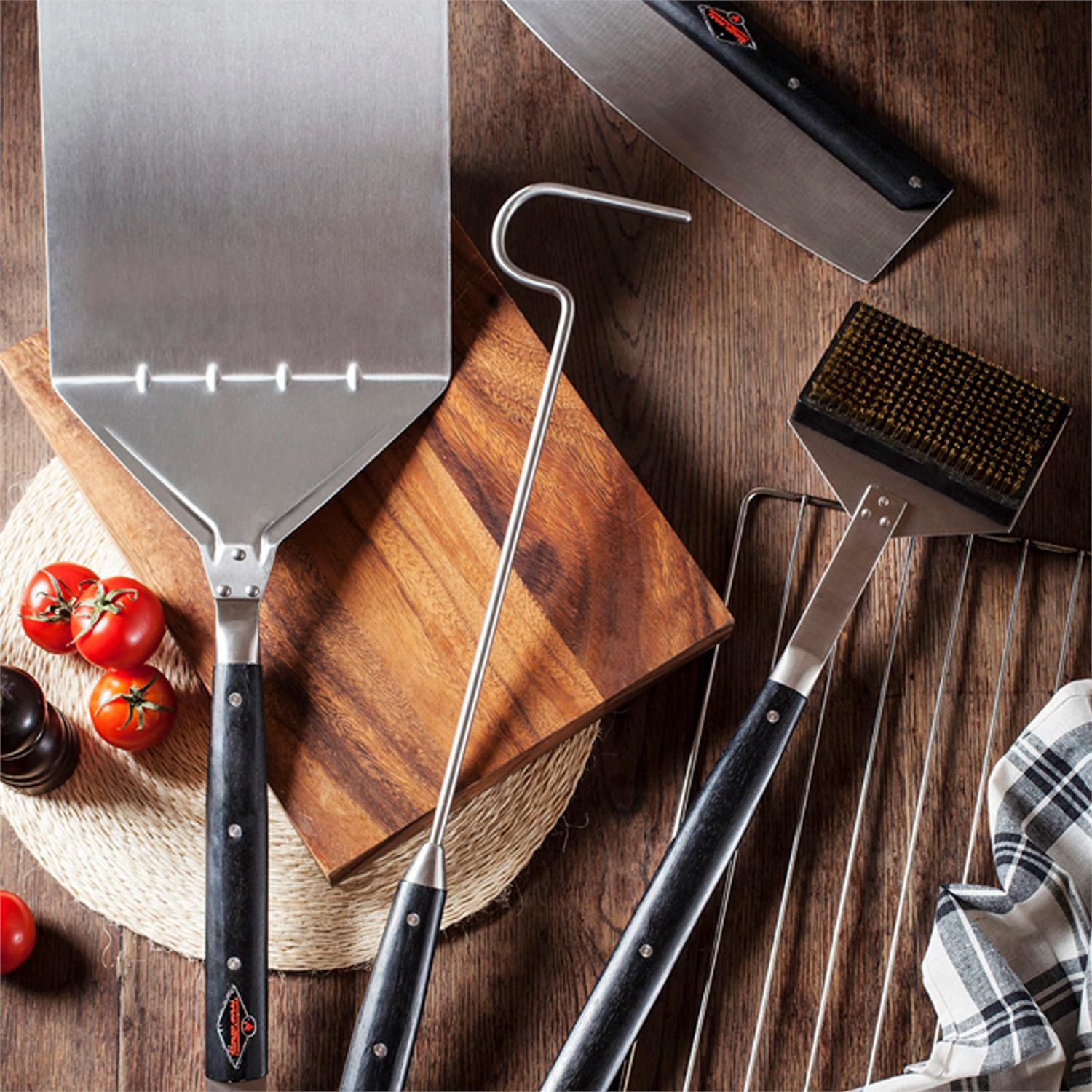 fornetto-forno-attrezzi-bbq-toolset-4-delig